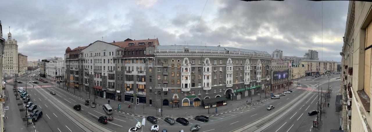 Площадь Павловская Harkiv Exterior foto