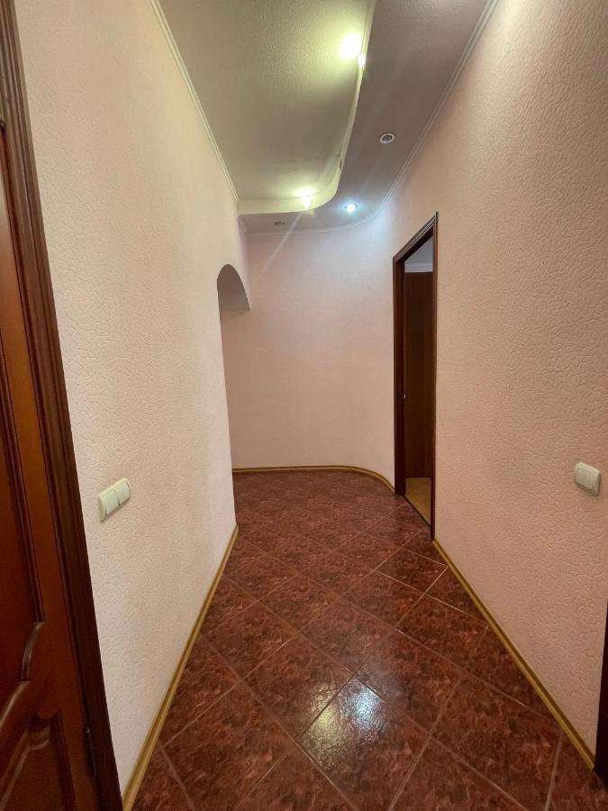 Площадь Павловская Harkiv Exterior foto